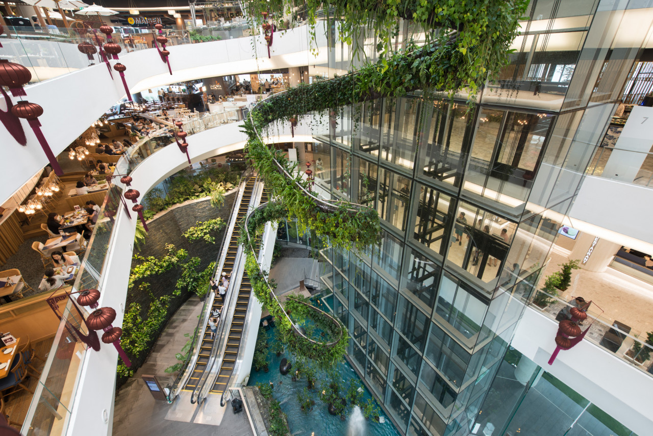 The Helix, The EmQuartier - Gambar ihsan The Mall Group