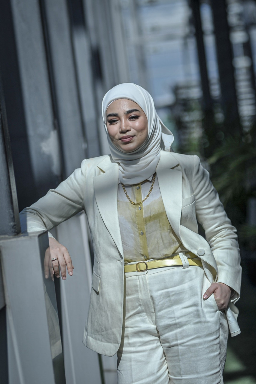 Uyaina kini bergelar duta produk antarabangsa Herbs Of Gold. - Gambar PR