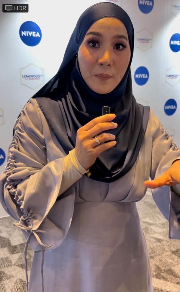 Yana Samsudin