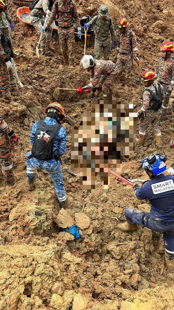 Gambar ihsan Bomba Selangor