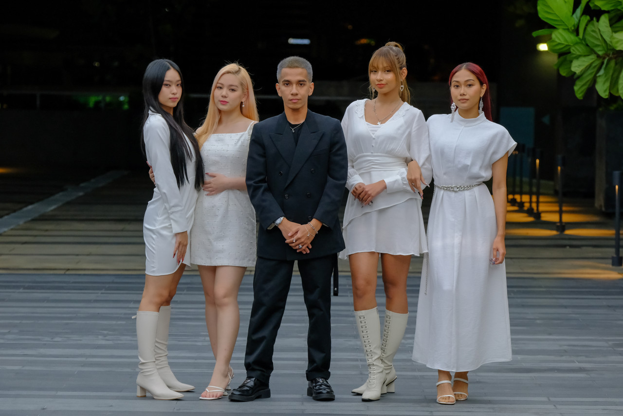 Dolla dan Naim Daniel - Gambar Universal Music Malaysia