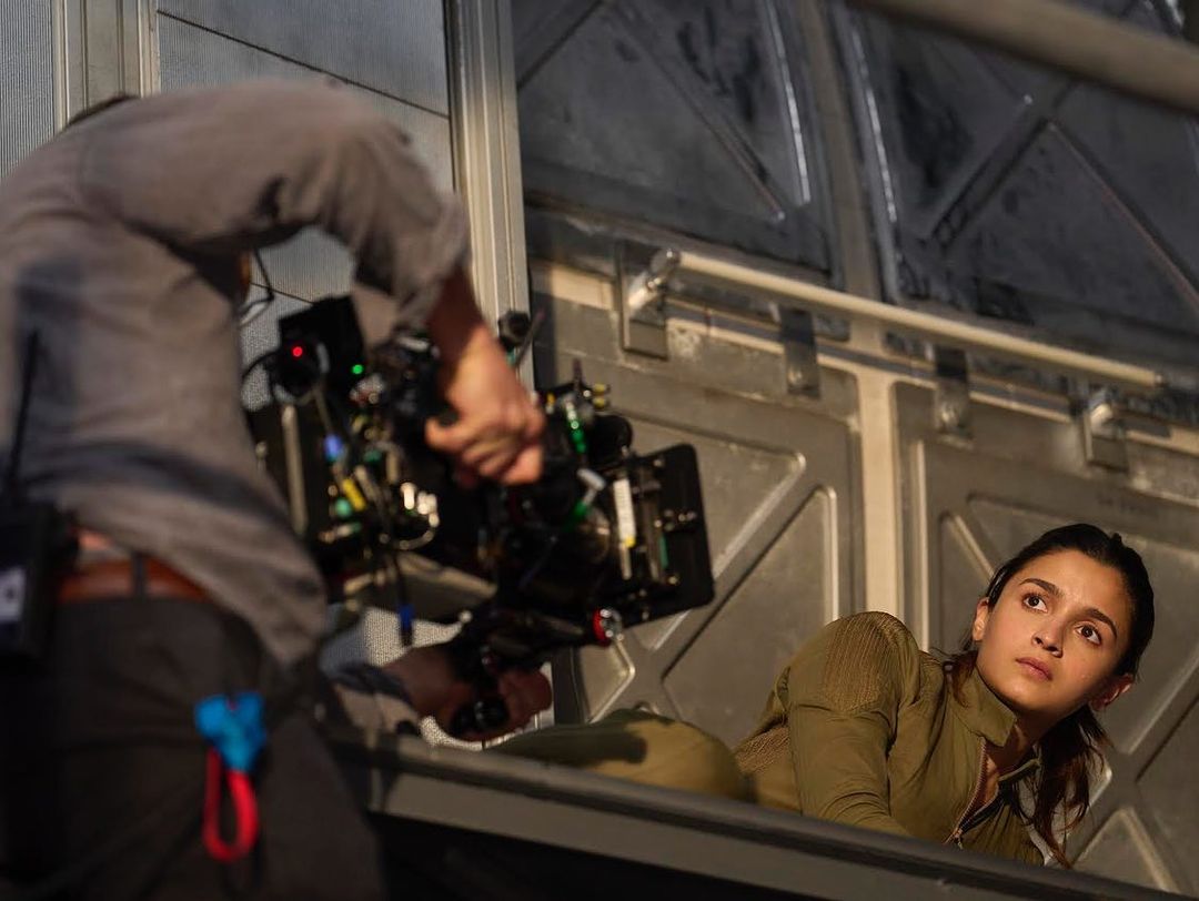 Babak menarik dalam filem Netflix Heart Of Stone. - Gambar Instagram Alia Bhatt
