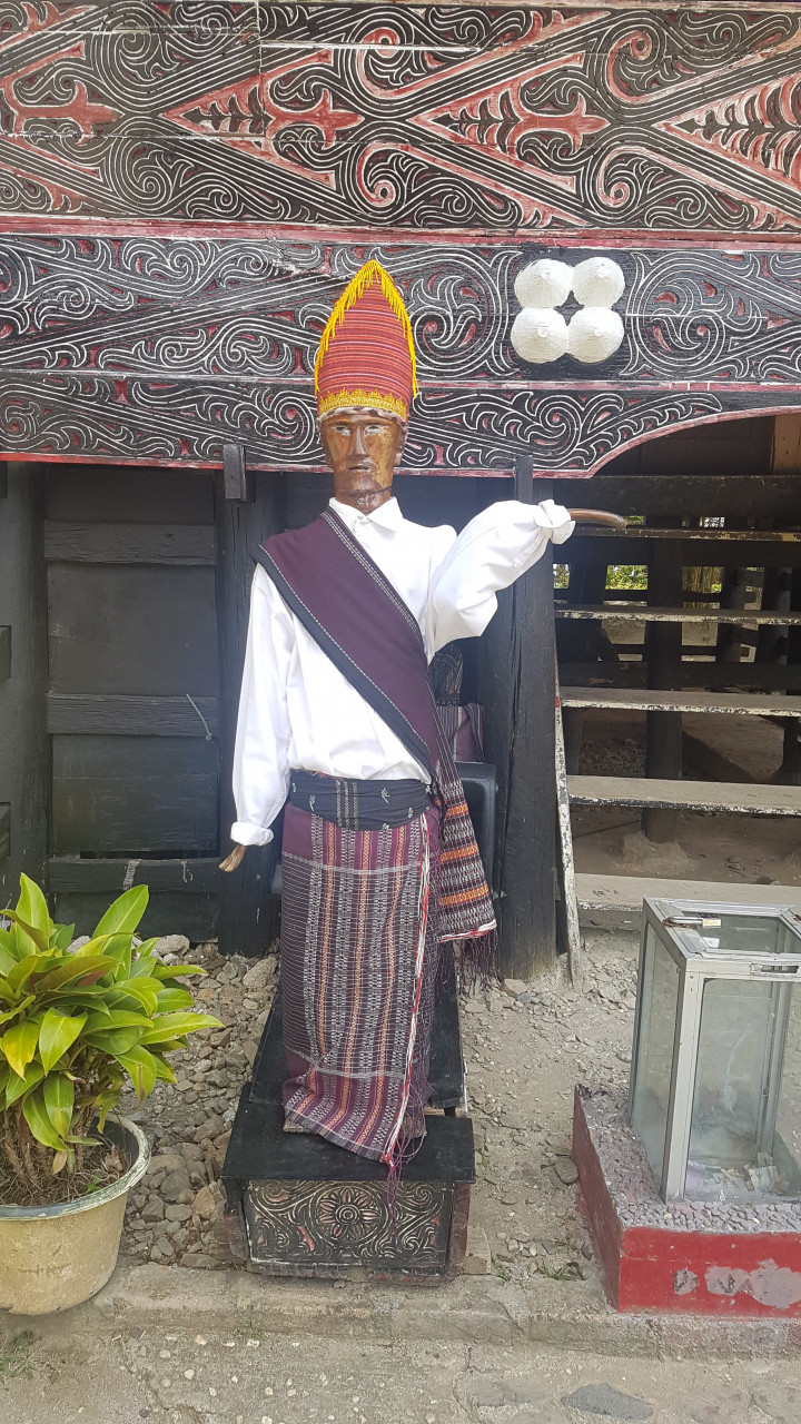 Patung Sigale Gale