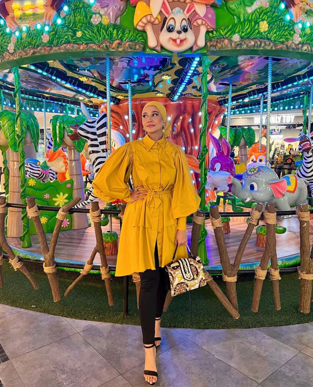 Fathia sangat bersyukur apabila Haji Zeel memberi peluang untuknya membawa watak ‘Aurora’ dalam drama 'Jesnita' ini