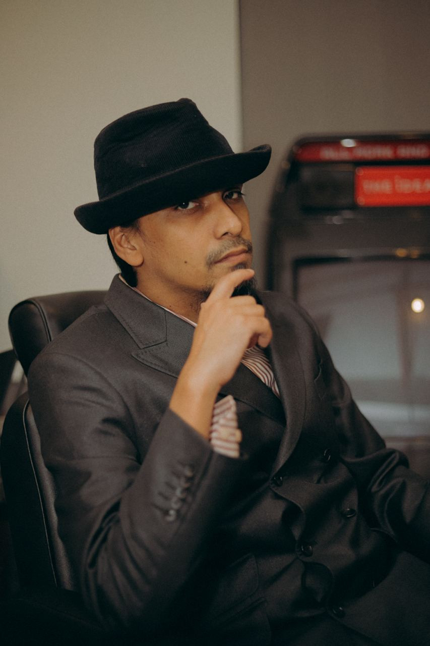 Damian Mikhail