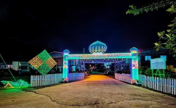 Kampung Saddani pula memperoleh kedudukan ketiga.