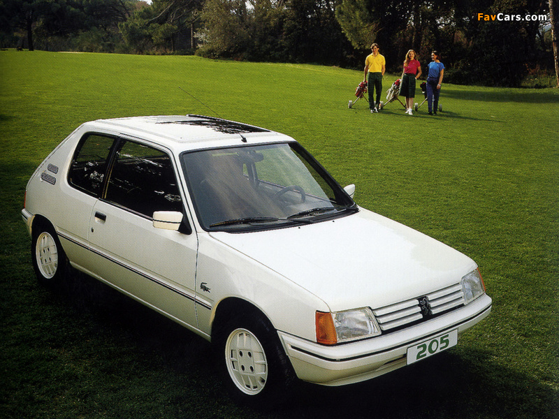 Gambar: favcars.com