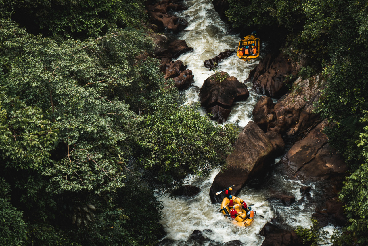 'White water rafting' di Kuala Kubu Bharu. Gambar: Firdouss Ross, Unsplash