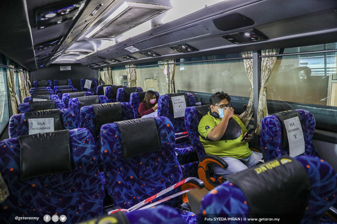 Sektor pengangkutan awam dibenarkan beroperasi namun perlu mematuhi SOP yang ditetapkan semasa pelaksanaan sekatan penuh perjalanan.
