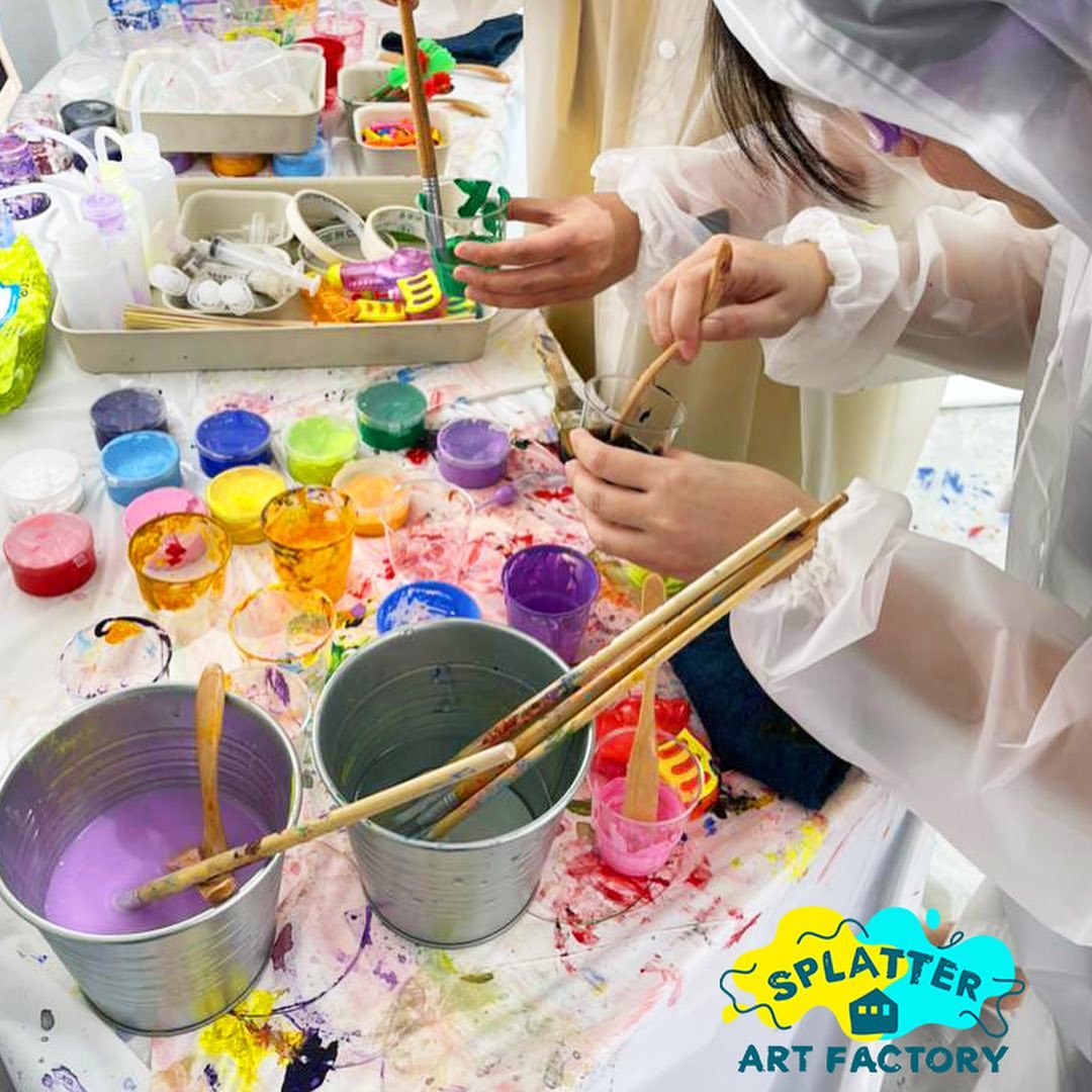 Gambar Instagram @splatterartfactory