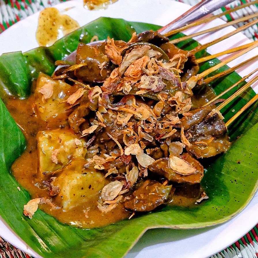 Gambar: Instagram @eatandjournal