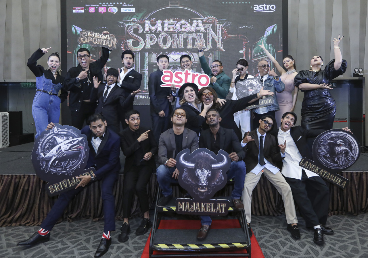 Buat julung kalinya, setiap kumpulan bukan sahaja dipenuhi barisan pelawak ‘otai’ dan popular serta selebriti-selebriti yang mempunyai kelebihan dalam berkomedi