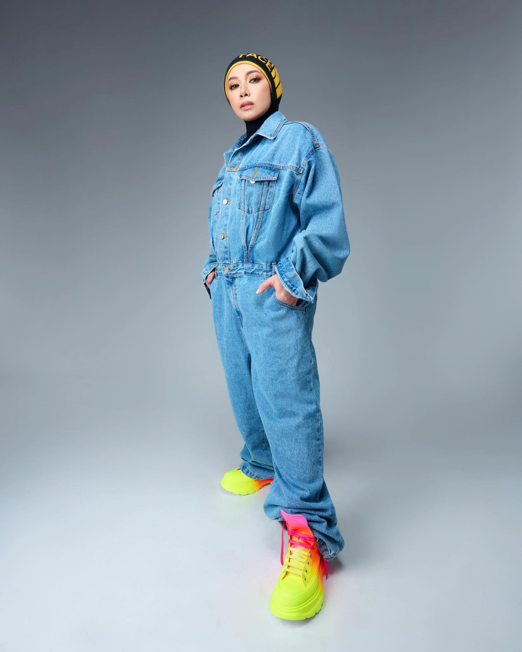 Melly Goeslaw - Gambar fail