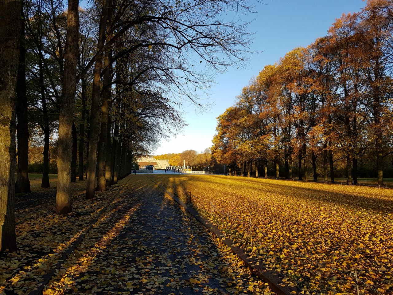 Musim luruh di Oslo