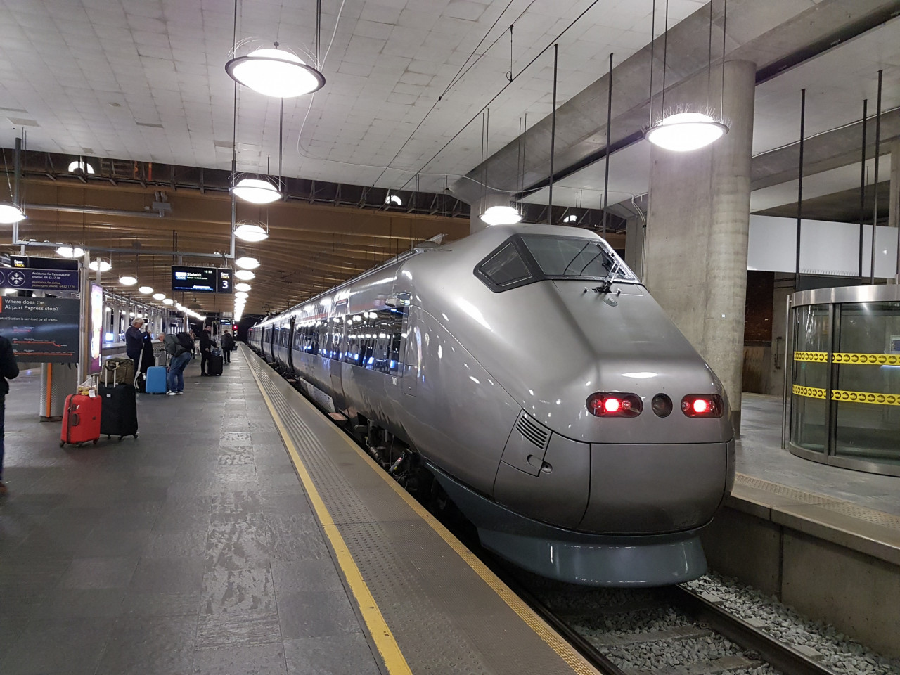 Keretapi laju Flytoget