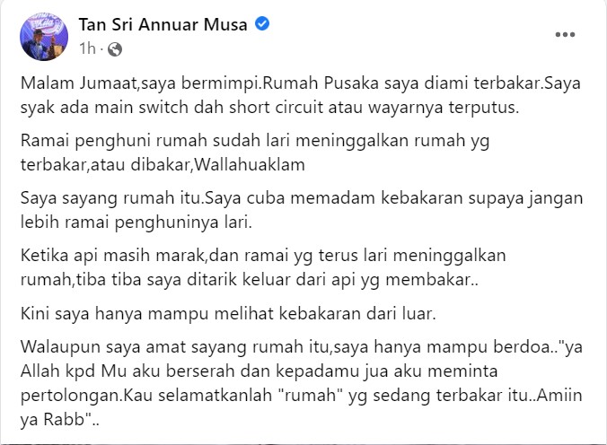 Tangkapan layar dari Facebook Annuar Musa.