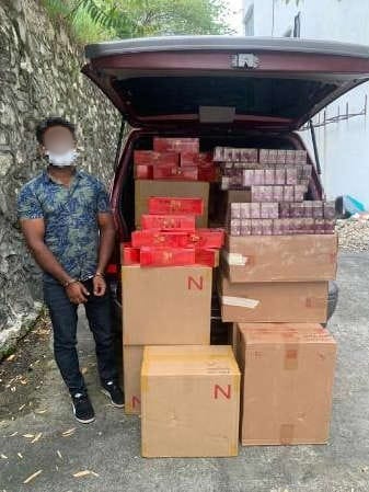 Seorang warga asing ditahan bersama rokok seludup di sebuah pangsapuri di Seri Kembangan.