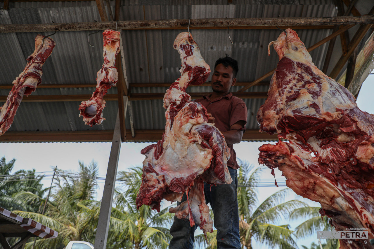 Setiap kali tibanya Aidilfitri, penjual daging tidak menang tangan.
