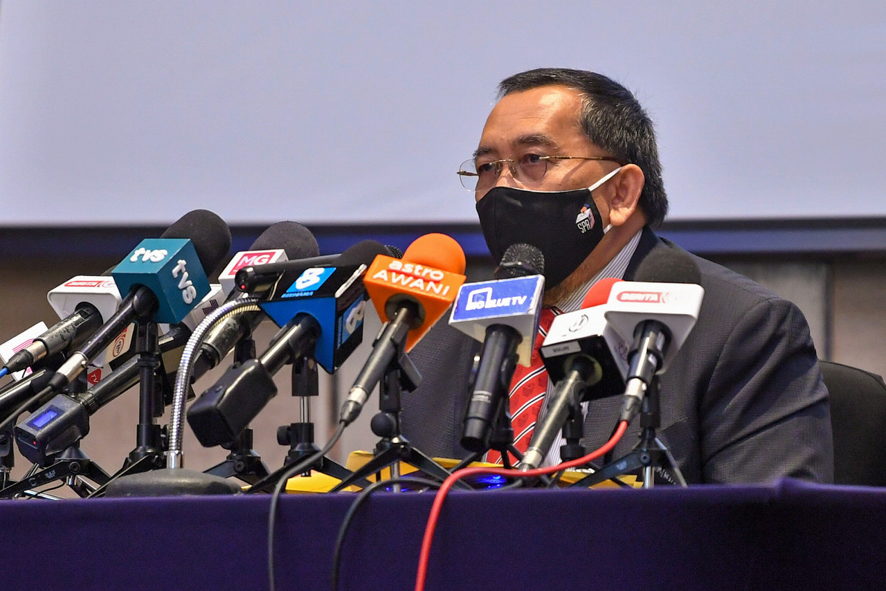  Abdul Ghani Salleh 