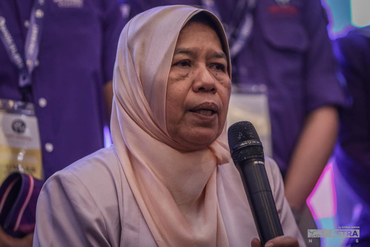Zuraida Kamaruddin - Gambar Syeda Imran