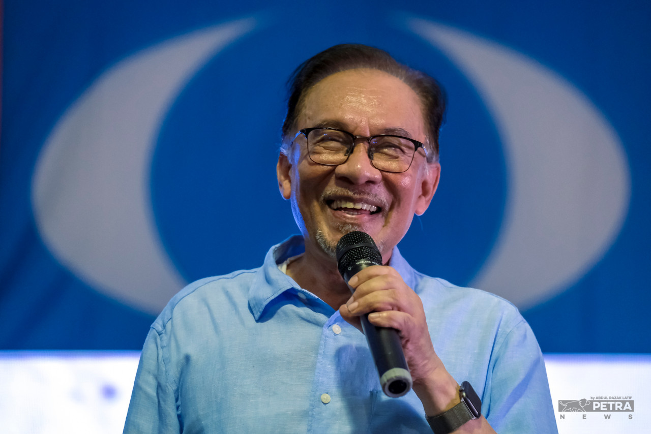 Anwar Ibrahim - Gambar fail