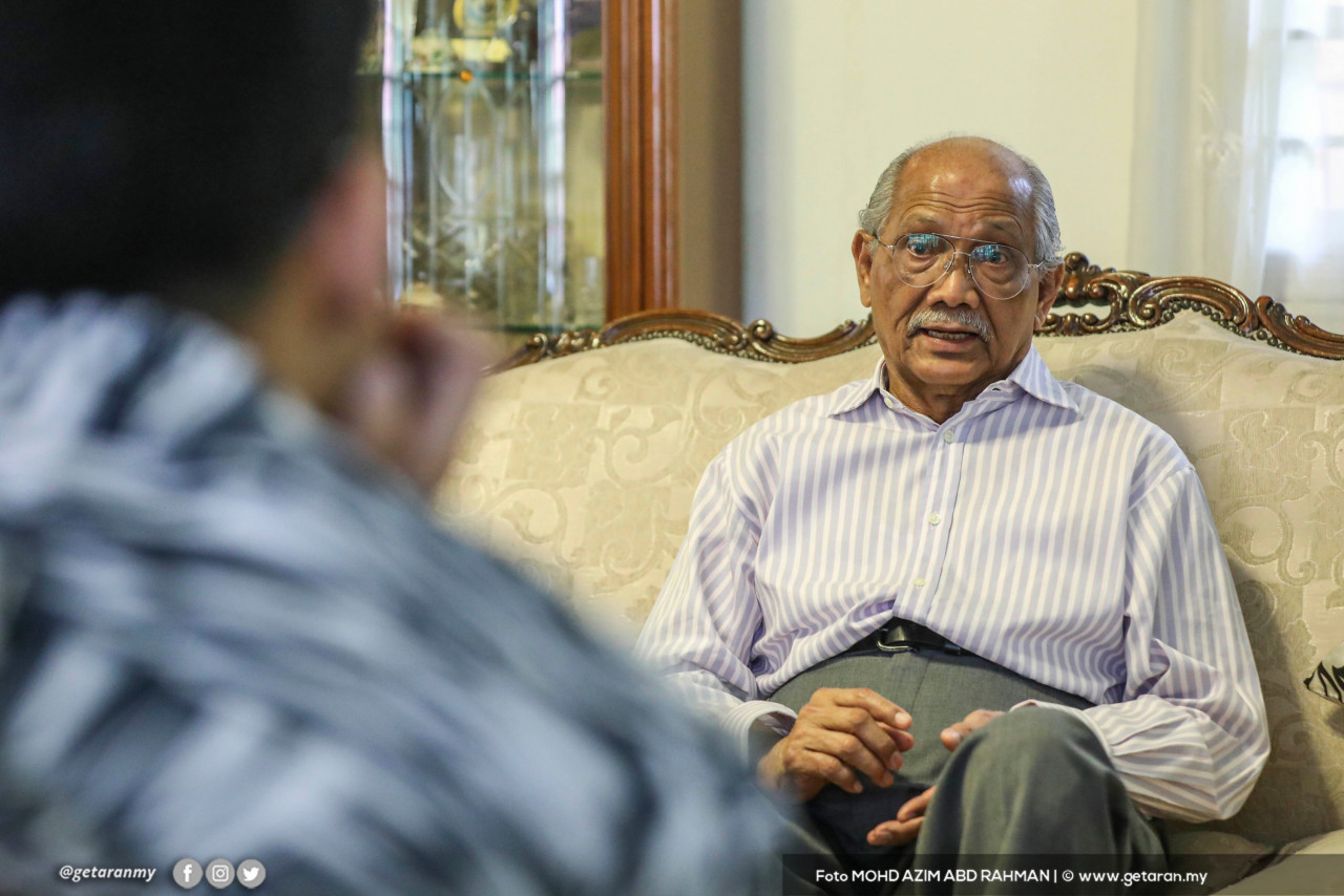 Menurut Abdul Rahim, Chin Peng ataupun nama sebenarnya, Ong Boon Hua, hanya muncul setelah semua perincian dan syarat perjanjian ditandatangani di Hat Yai pada 2 Disember tahun itu. - Gambar oleh Azim Rahman