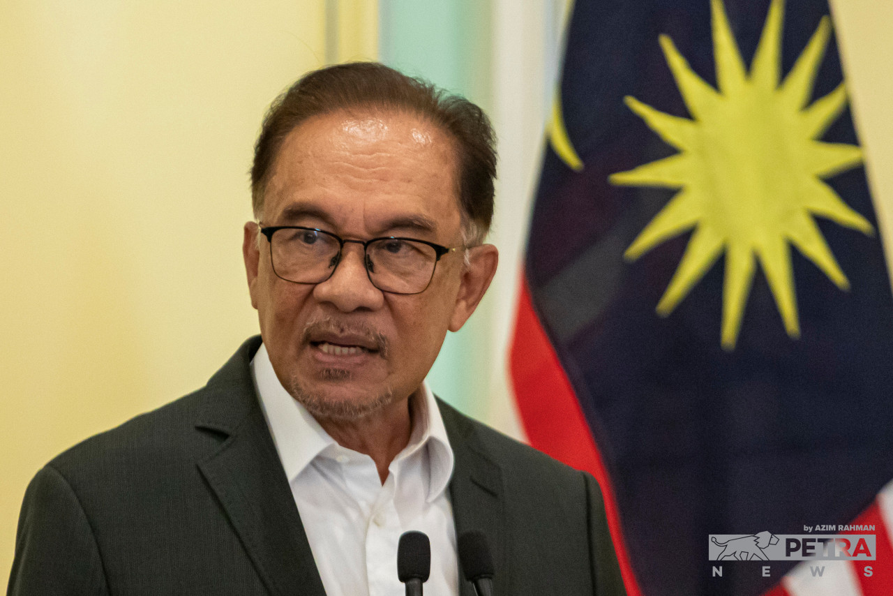 Anwar Ibrahim - Gambar fail