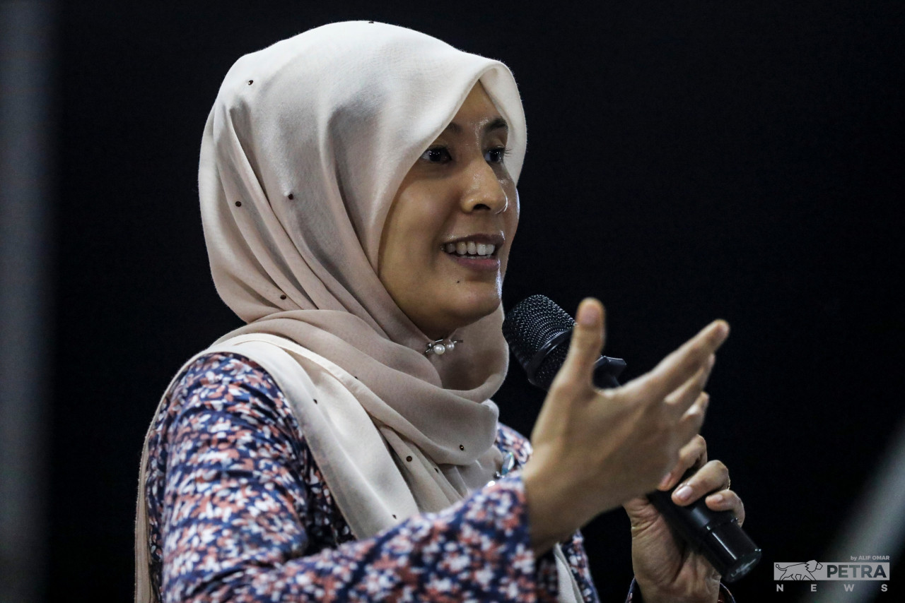 Nurul Izzah - Gambar Fail