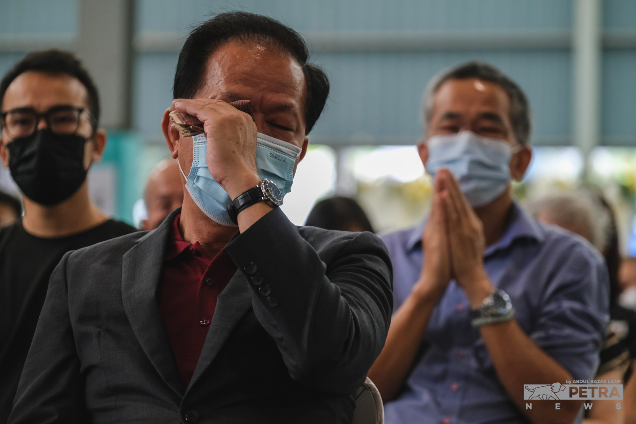 Pihak Persatuan Ibu Bapa dan Guru (PIBG) sekolah menegaskan bahawa perkhemahan di Father's Organic Farm tidak dianjurkan oleh pihak sekolah mahupun PIBG
