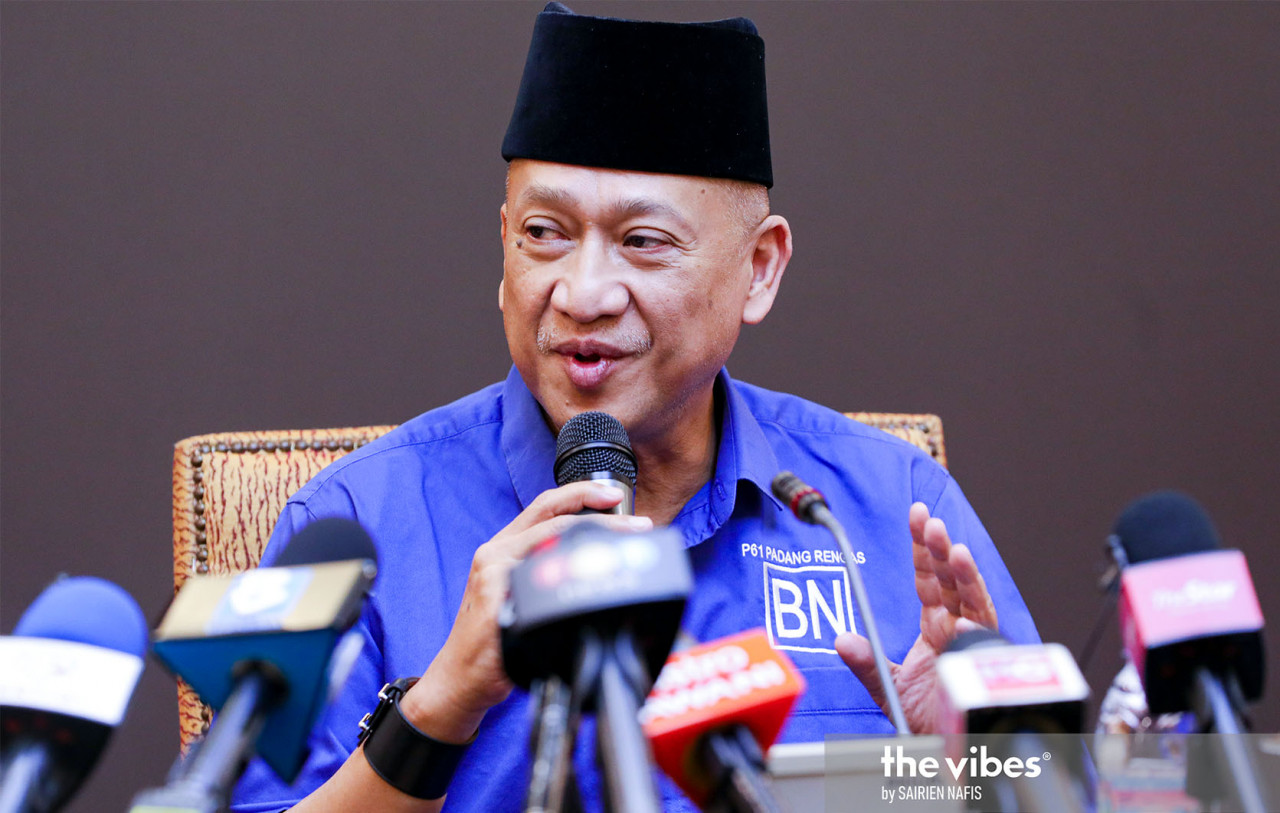 Mohamed Nazri Abdul Aziz - Gambar oleh Sairien Nafis