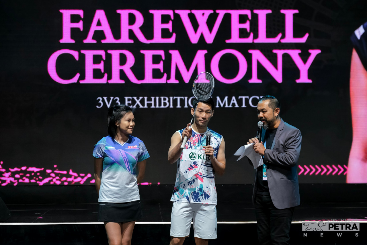 Liu Ying bersama Peng Soon berjaya membawa pulang pingan perak Olimpik Rio. - Gambar oleh Abdul Razak Latif