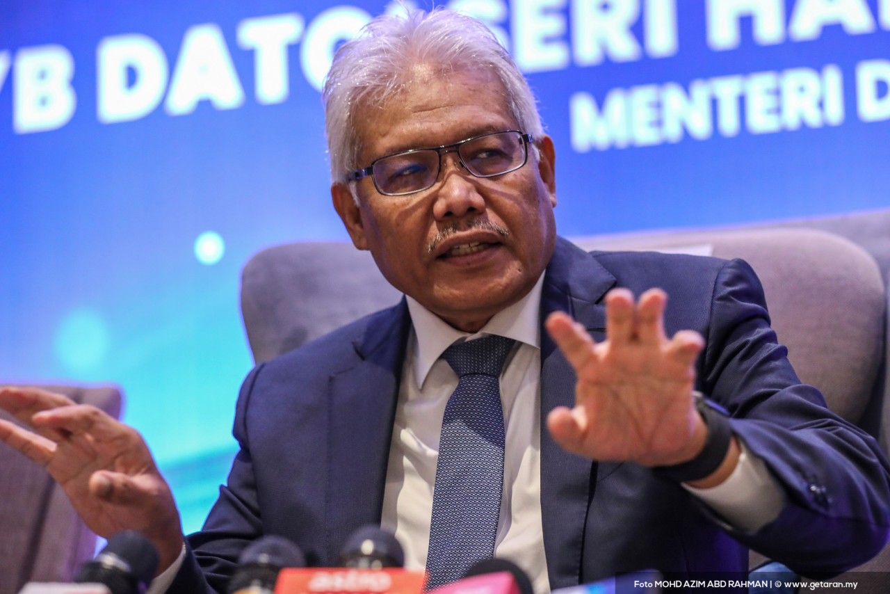 Hamzah Zainudin - Gambar fail