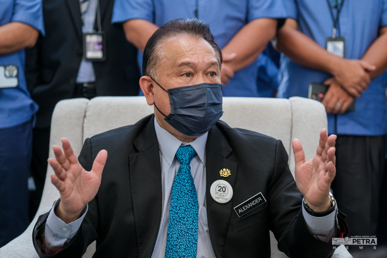 Alexander Nanta Linggi - Gambar fail
