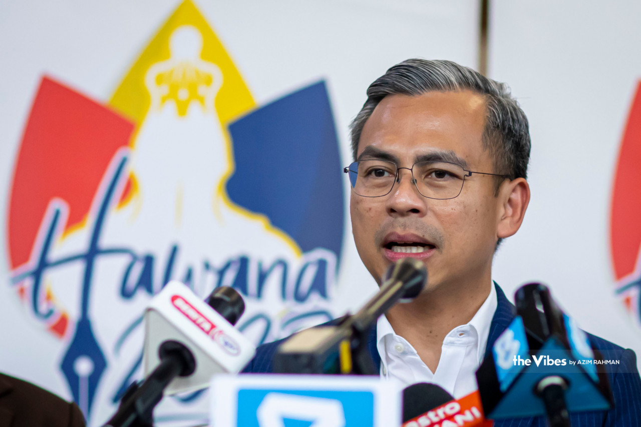  Fahmi Fadzil