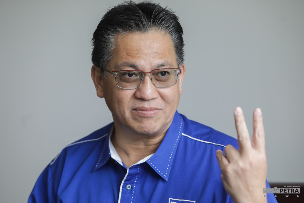 Nur Jazlan Mohamed 