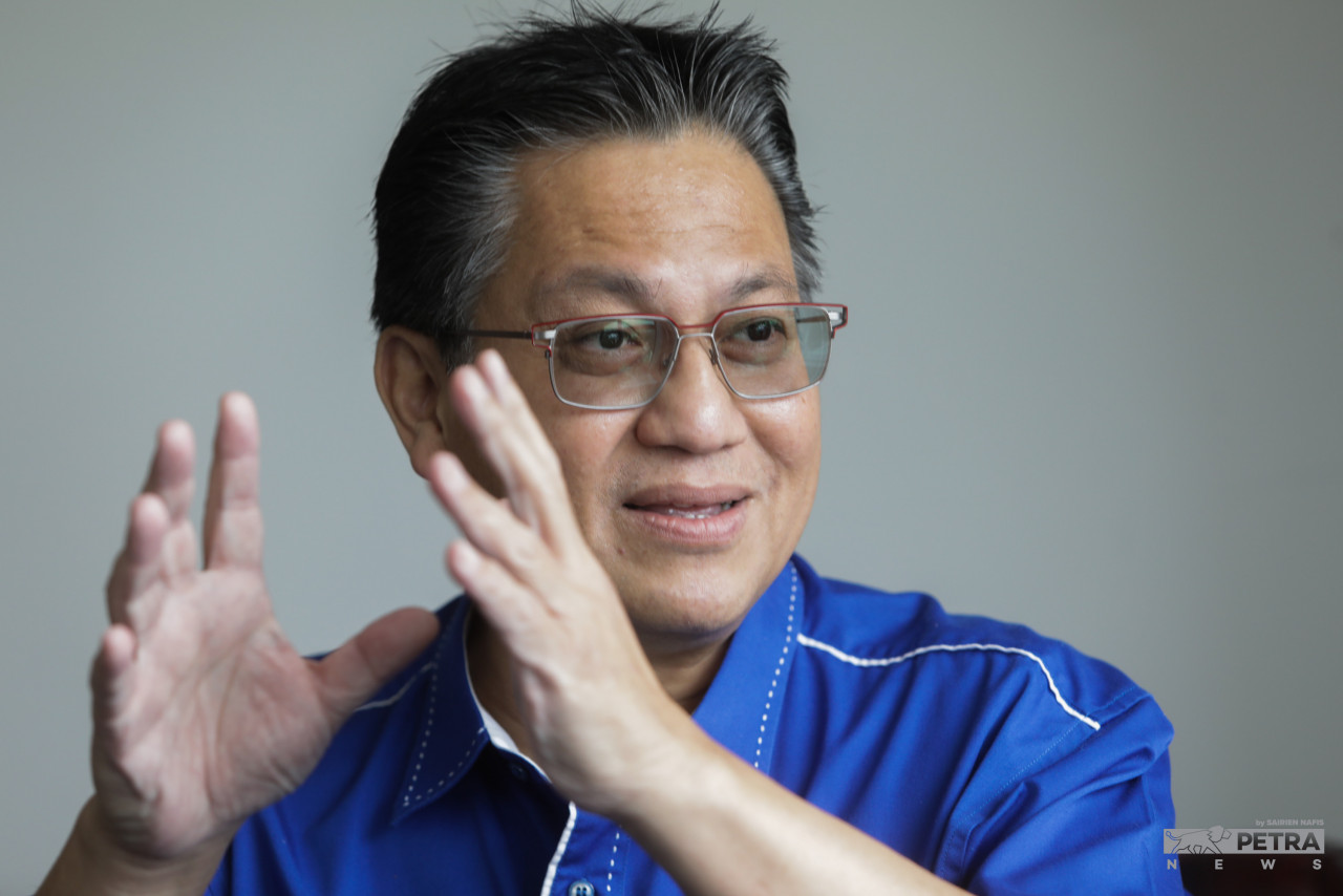 Nur Jazlan Mohamed 