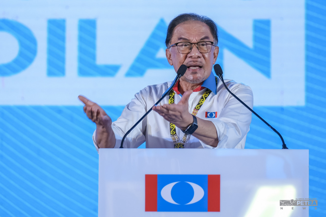 Anwar Ibrahim - Gambar fail