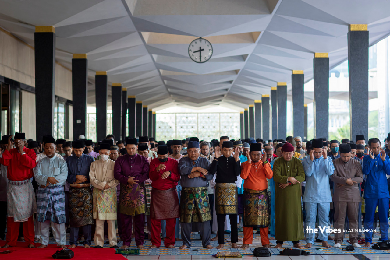 Umat Islam perlu memahami apa yang tersirat di sebalik politik PAS - gambar hiasan