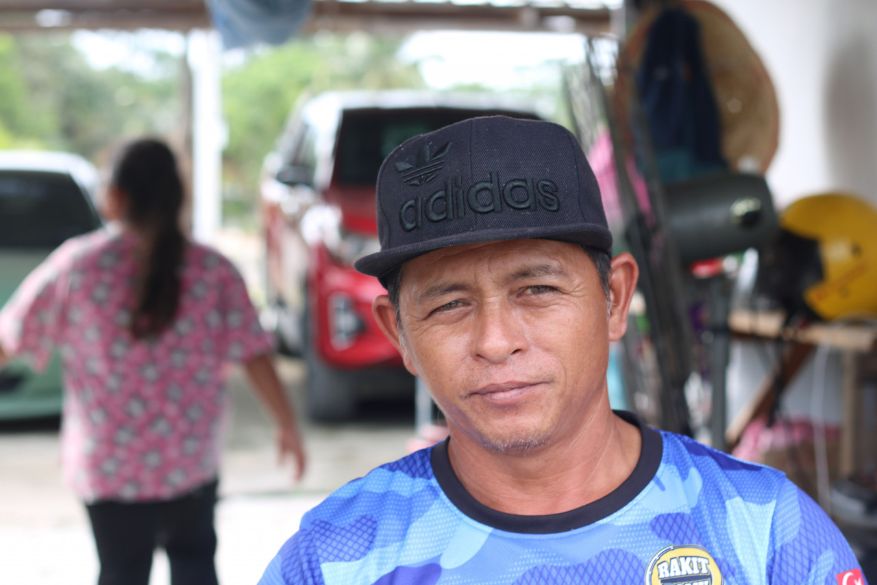 Tony Anak Dana berkata, masyarakat di kampung berkenaan sentiasa berjuang untuk mengekalkan cara kehidupan mereka - Gambar oleh Arjun Mohanakrishnan