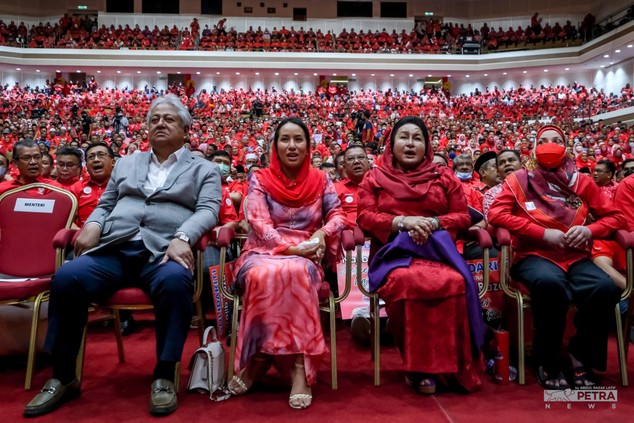 Sejak bila UMNO itu Najib dan Najib itu UMNO?
