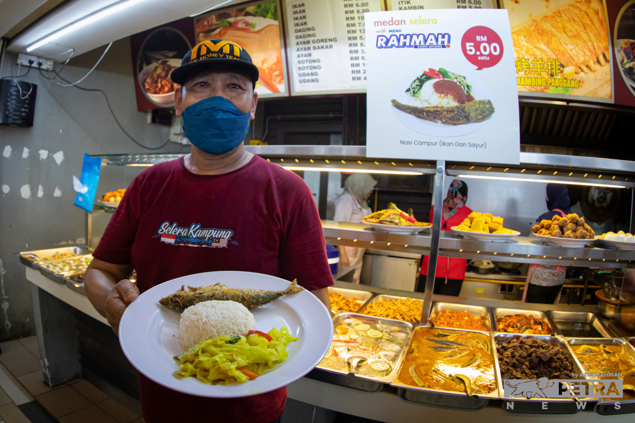 Pasar raya Mydin antara yang melaksanakan inisiatif Menu Rahmah.