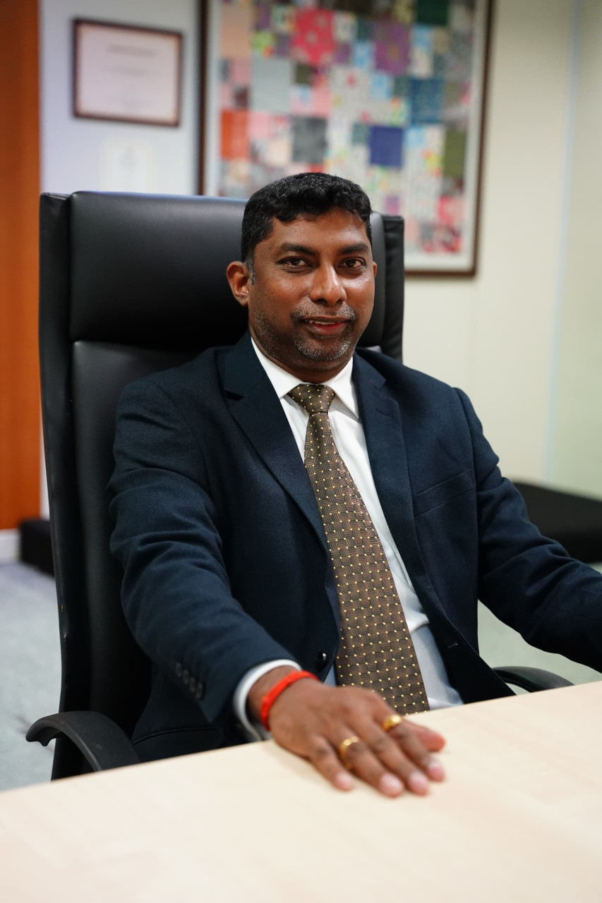 K Prakash 