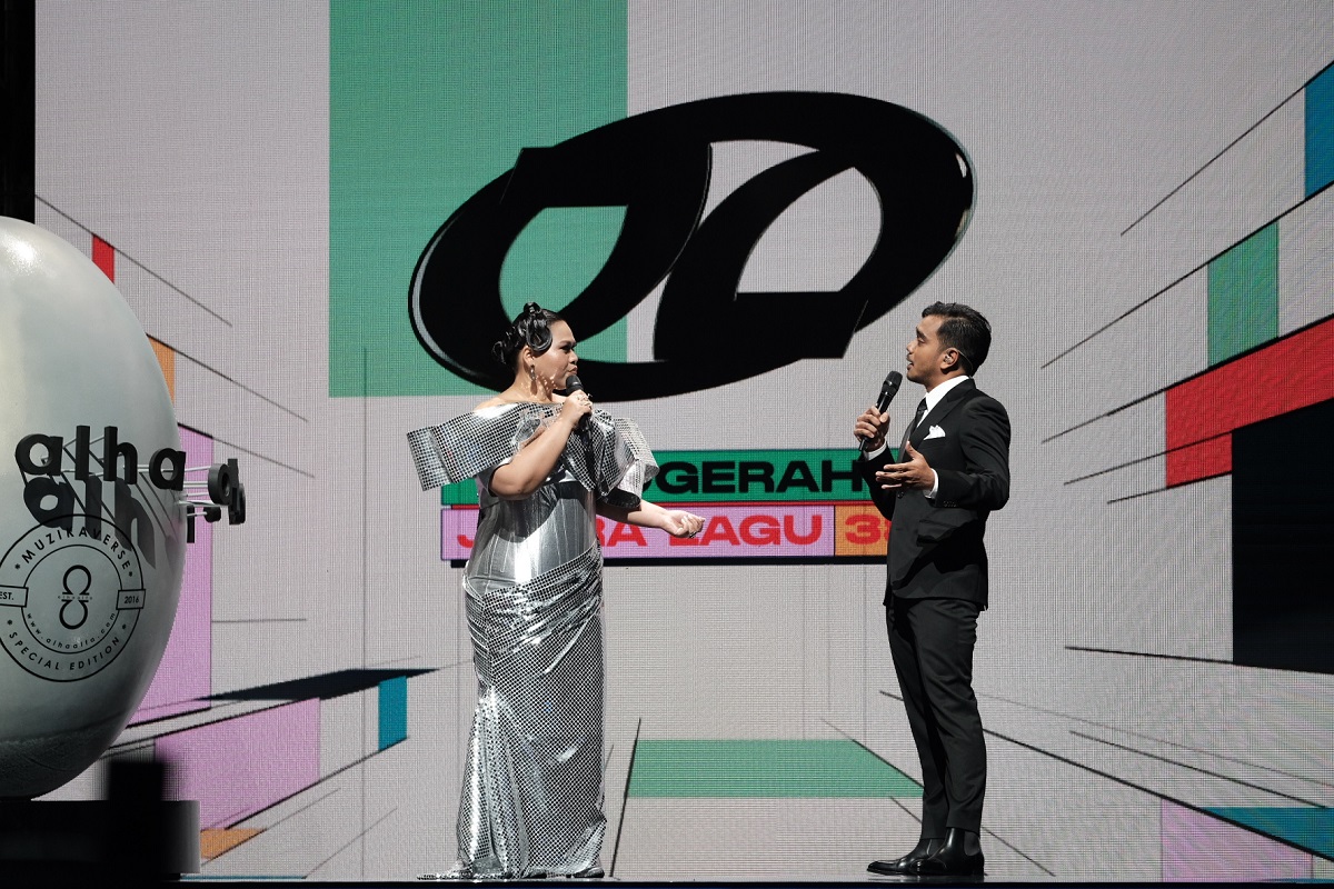 Sherry Al Hadad dan Alif Satar
