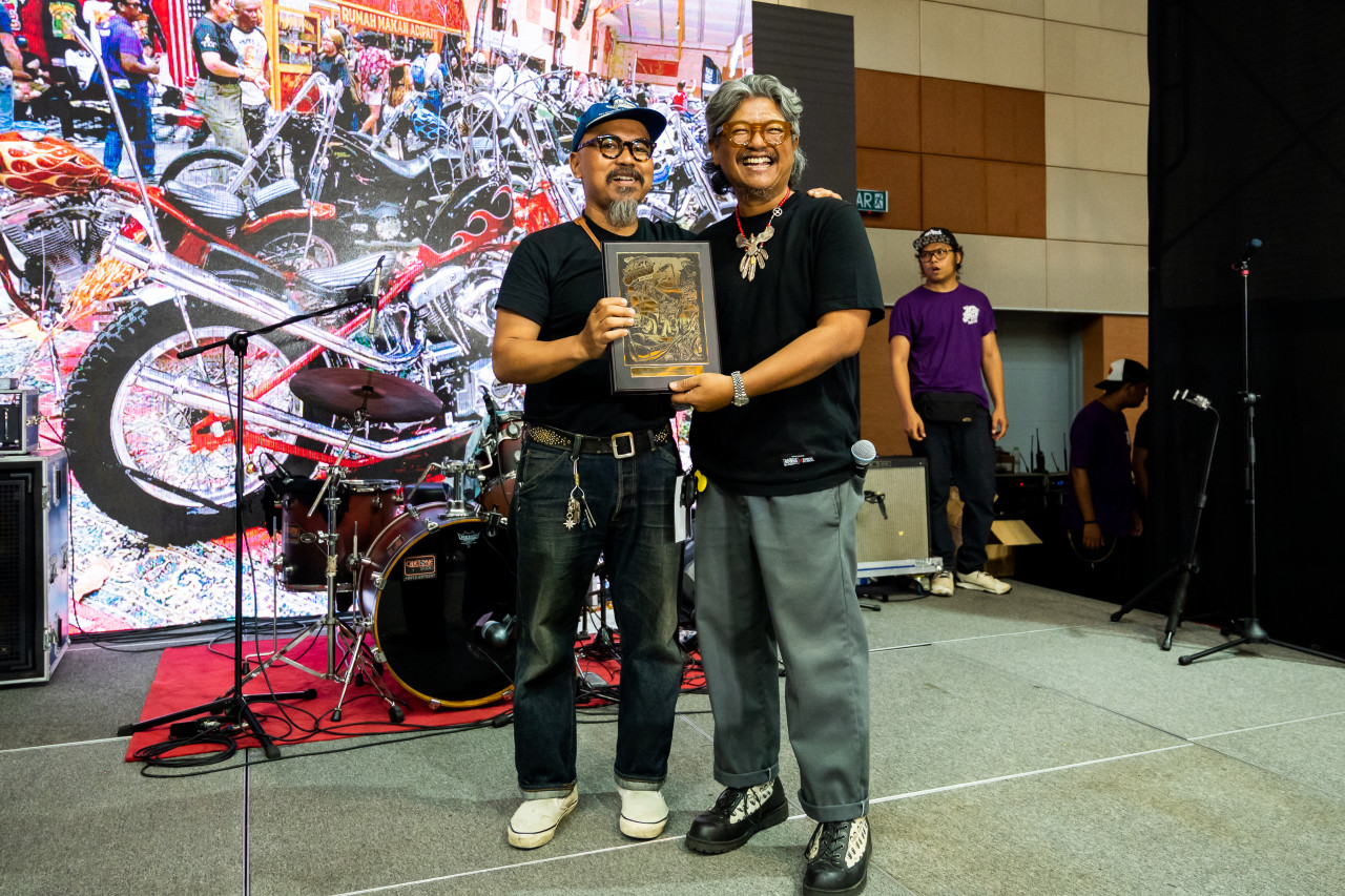 Motosikal custom Shovelhead 1975 milik Faizal Reza