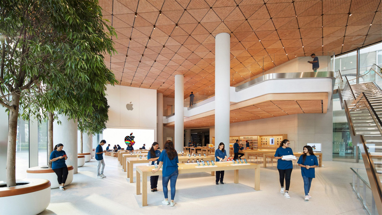 Apple Store Mumbai