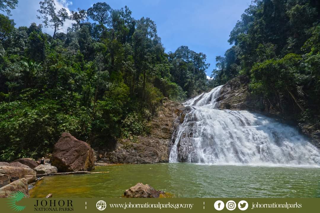 Air terjun di Taman Negara Johor Endau-Rompin Selai