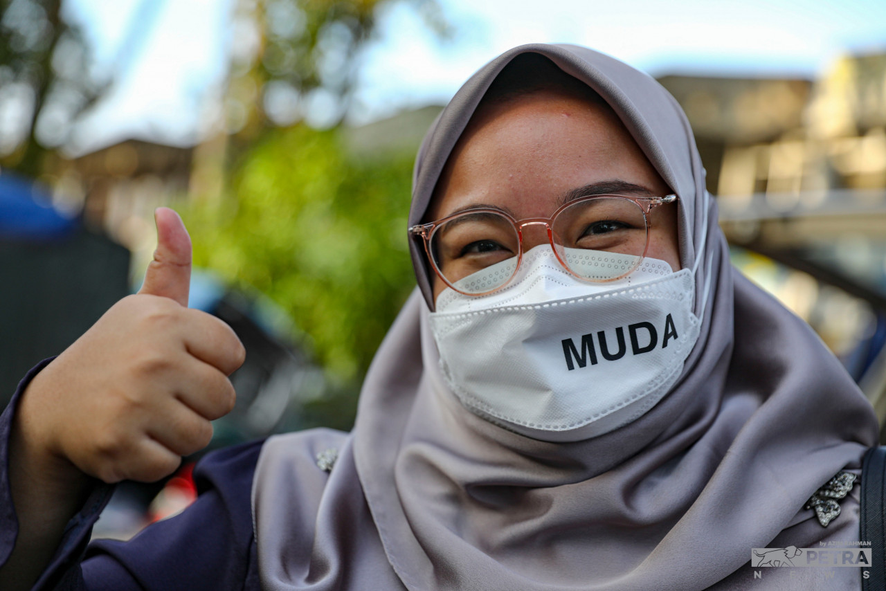 Amira Aisya Abd. Aziz, mewakili MUDA di kerusi DUN Puteri Wangsa. 