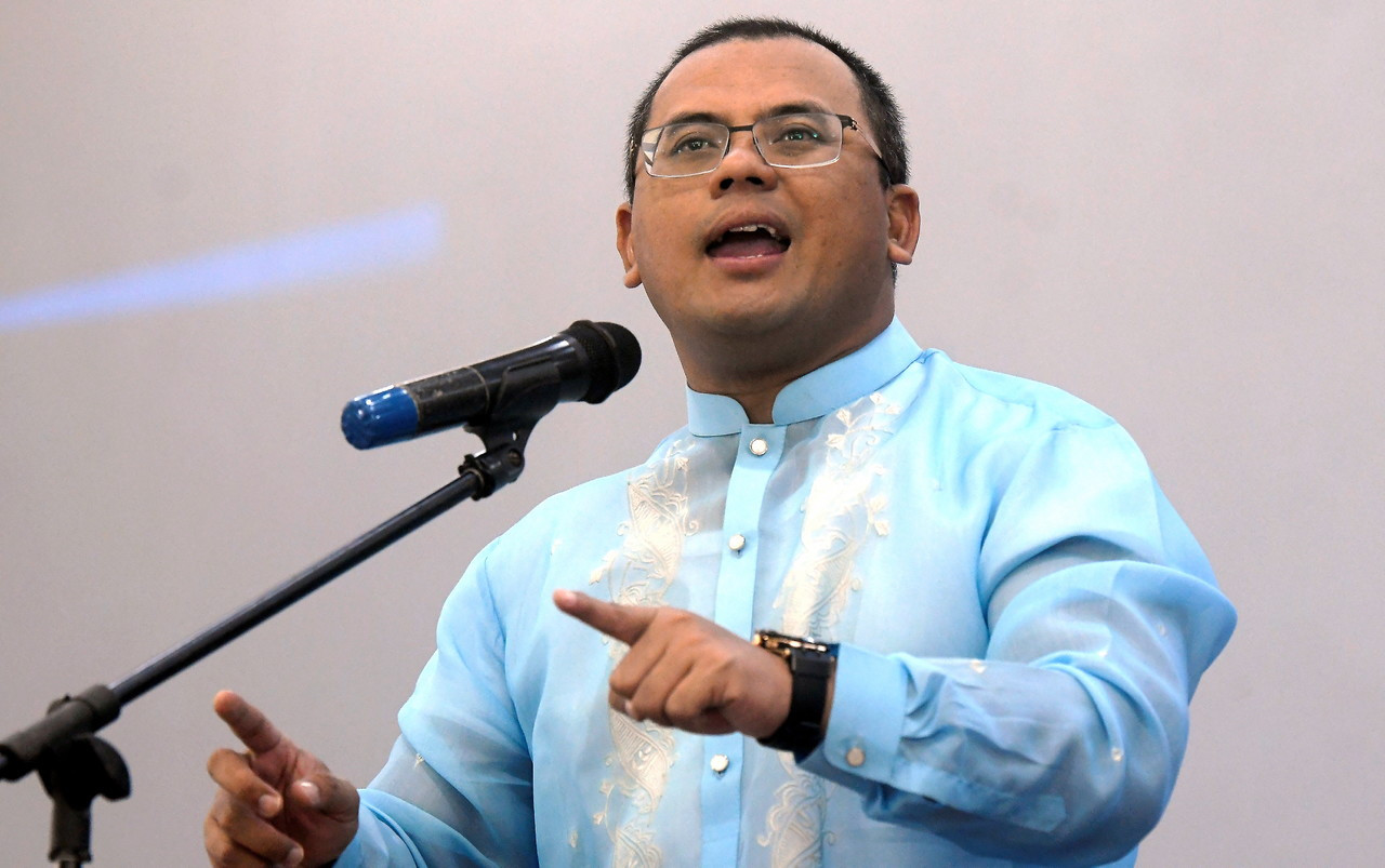 Amirudin Shari