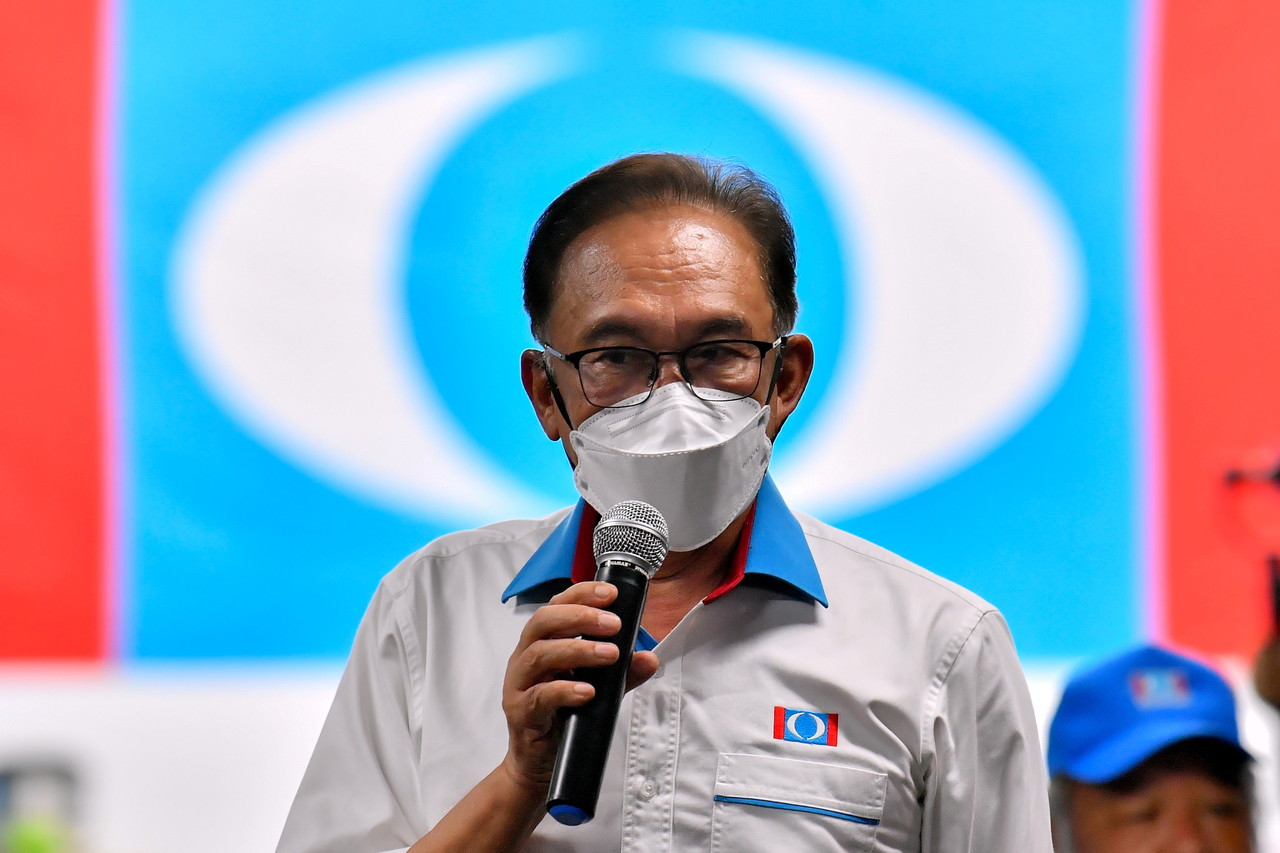 Anwar Ibrahim - Gambar fail