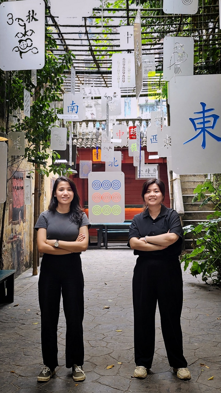 Artis tempatan dari Johor Bahru, Wong Jia Min dan Lee Chaer Shean.